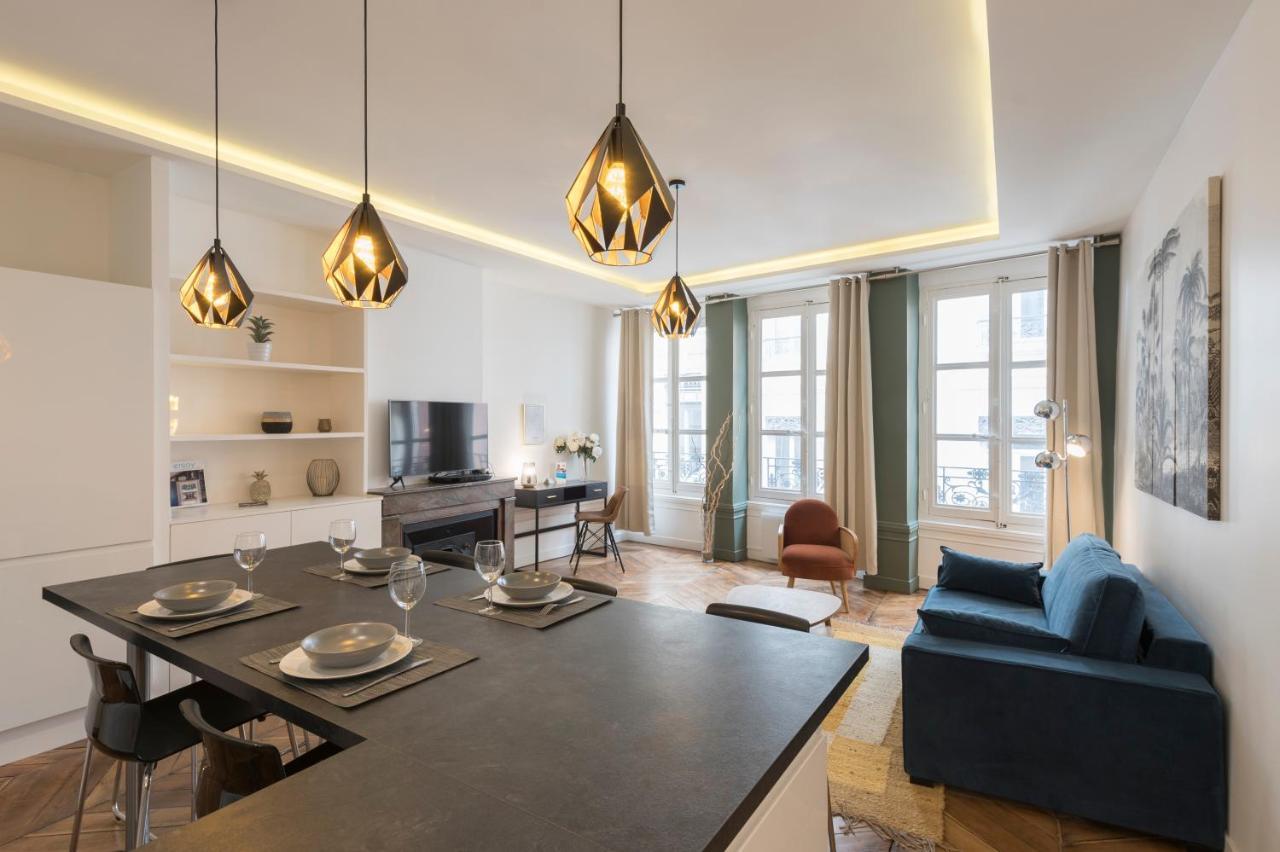 Le Confident - Grand T2 Au Coeur De Lyon Apartment Luaran gambar