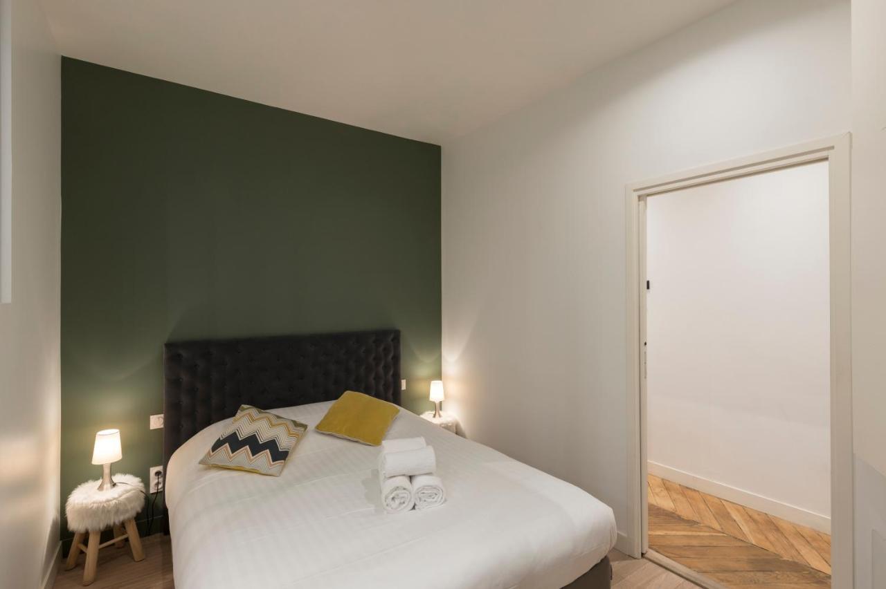 Le Confident - Grand T2 Au Coeur De Lyon Apartment Luaran gambar