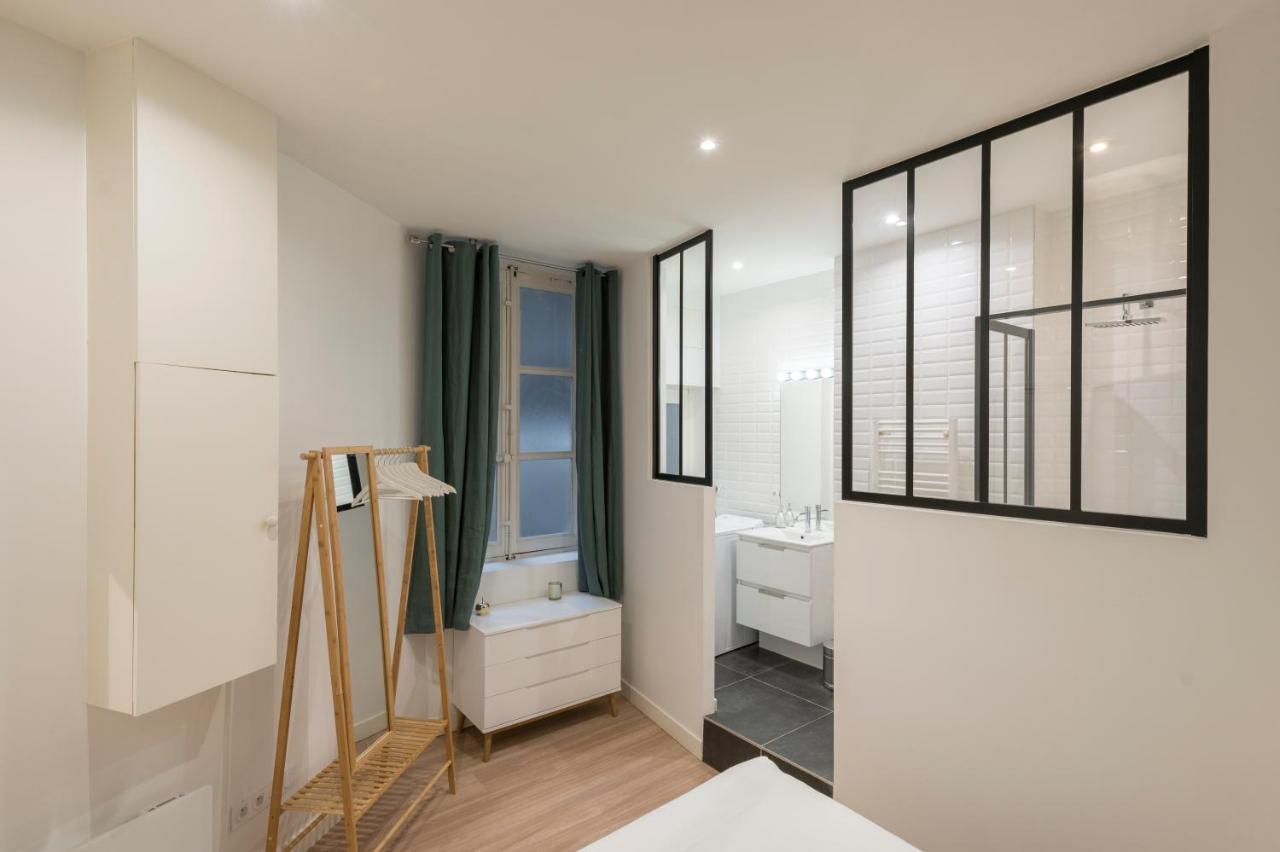 Le Confident - Grand T2 Au Coeur De Lyon Apartment Luaran gambar